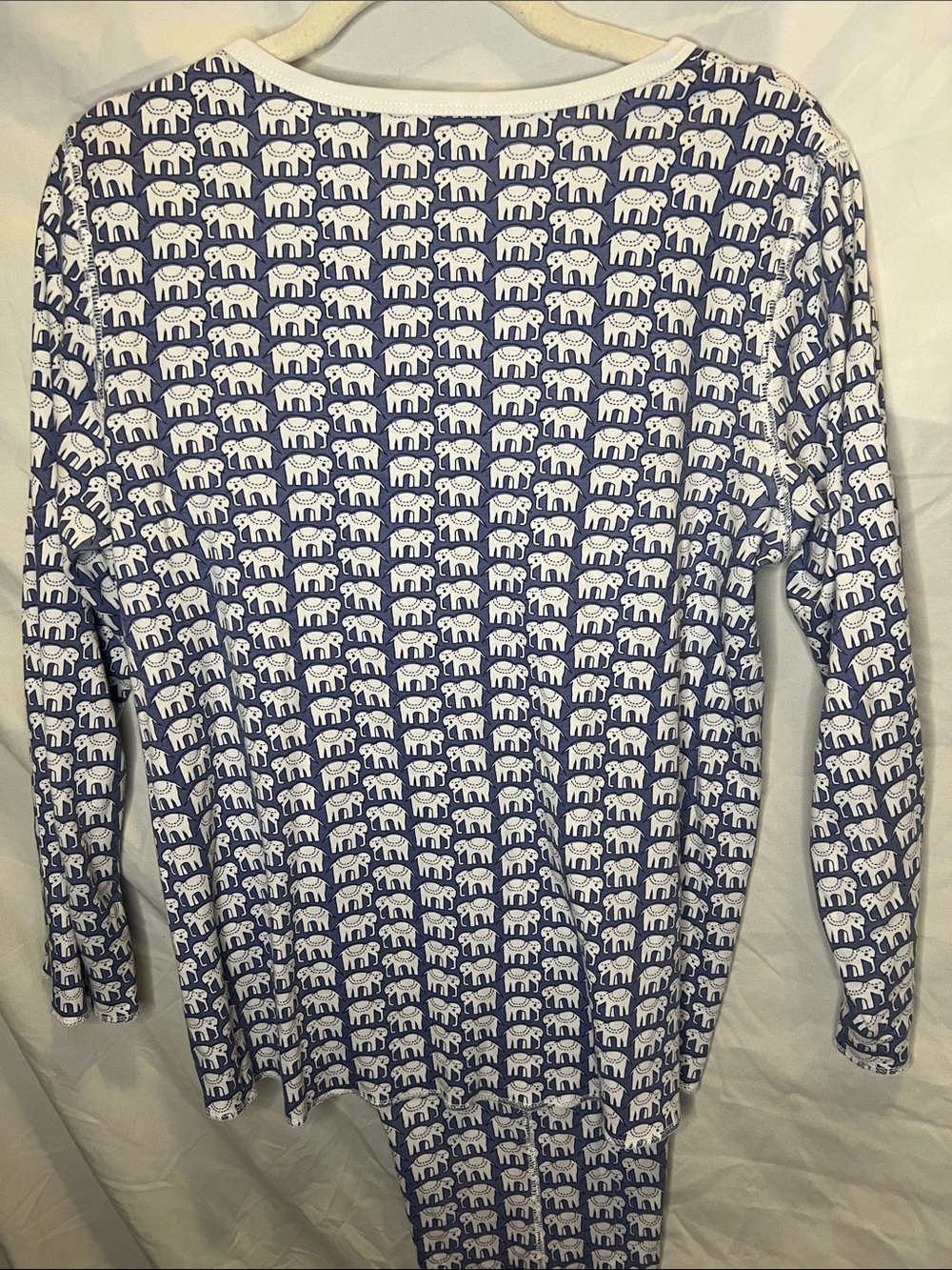 Roller Rabbit Navy & White Elephant-Print Long Sleeve Pajama Set Size Medium - Picture 4 of 11